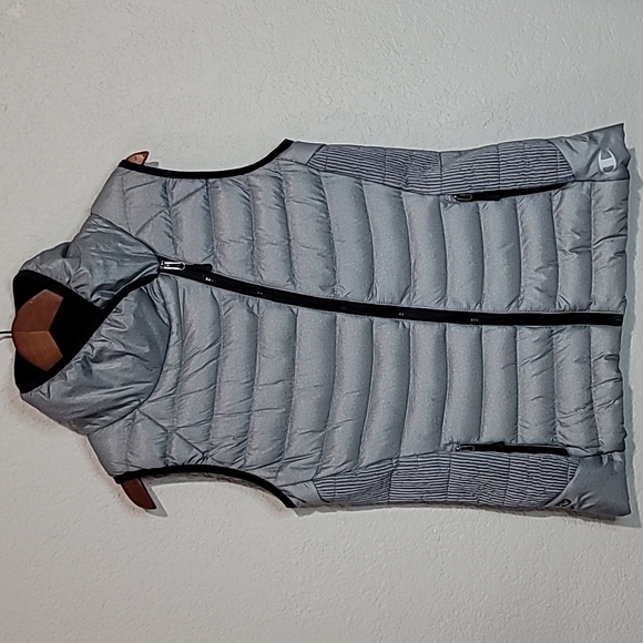 Champion Jackets & Blazers - Brand New!Champion Duofold Warm Control Gray & Black Vest Sz. M